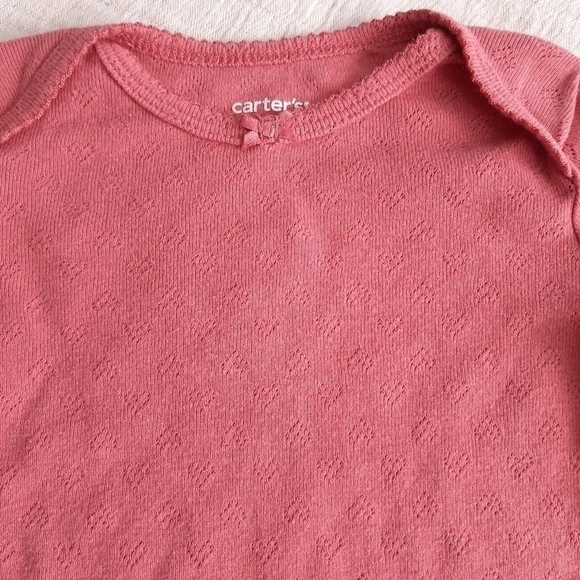 Carter's Long Sleeve Bodysuit Onesie size 9 months - Picture 3 of 7